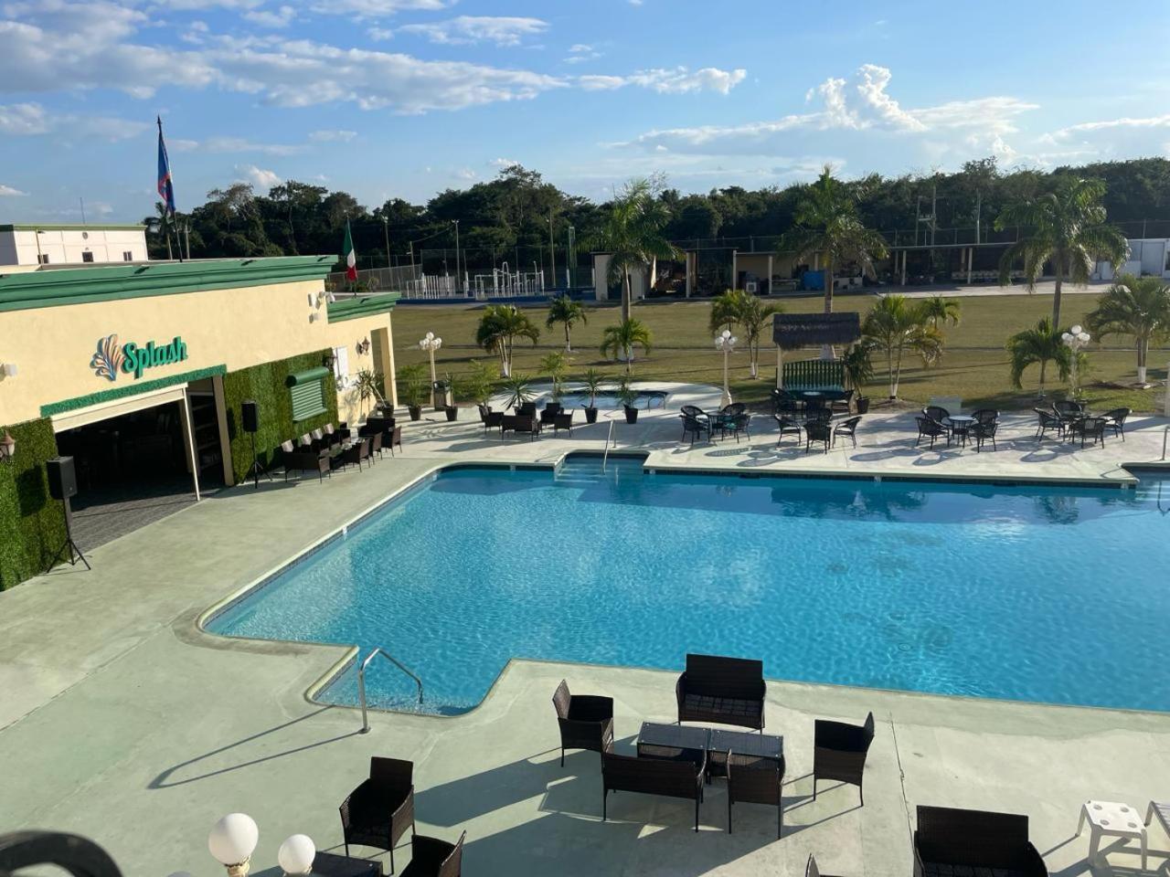 Princess Vegas Hotel & Casino Corozal Buitenkant foto